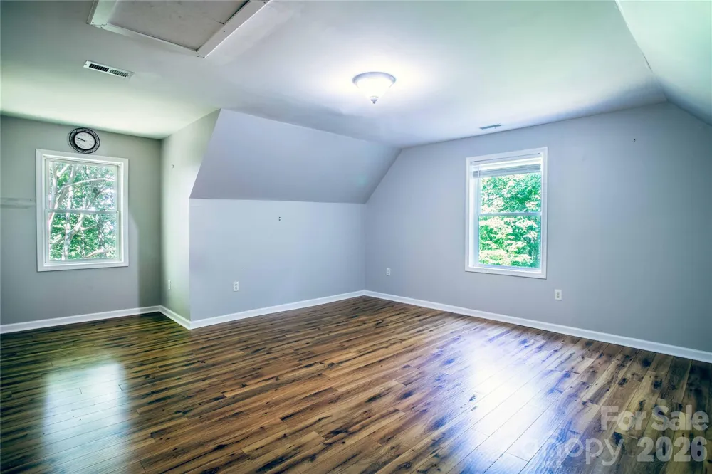 142 Blake Drive Canton, NC 28716
