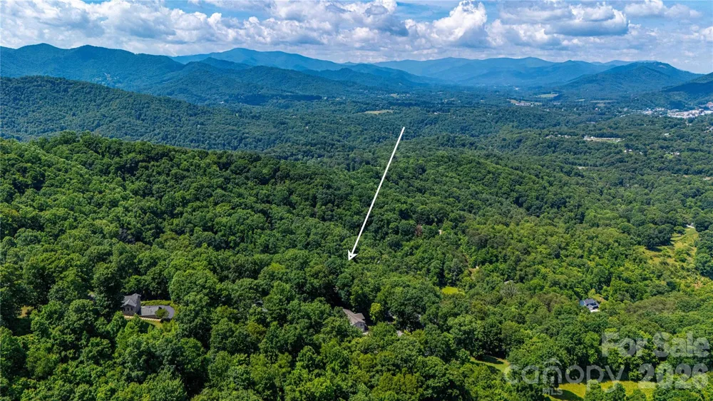 142 Blake Drive Canton, NC 28716