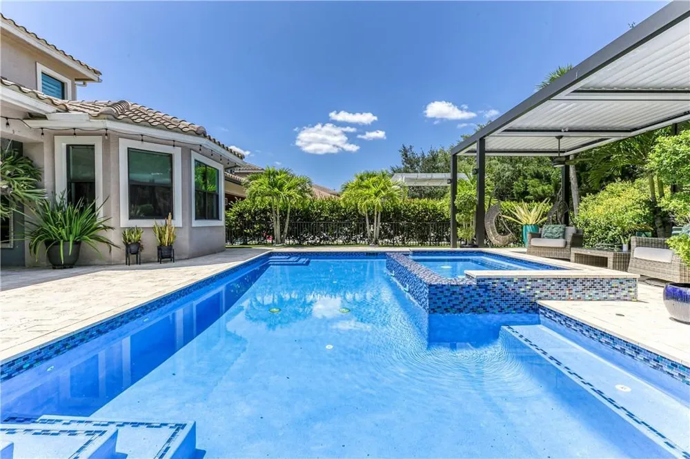 8181 Canopy Terrace Parkland, FL 33076