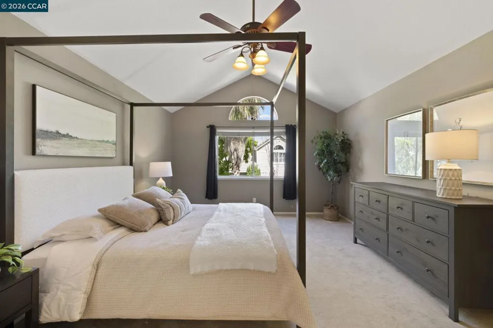 637 Julpun Loop Clayton, CA 94517