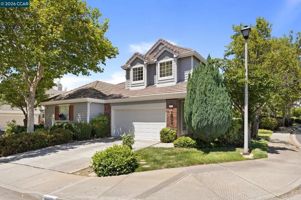 637 Julpun Loop Clayton, CA 94517