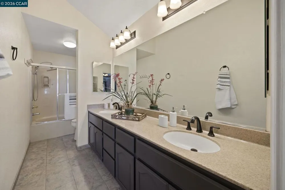 637 Julpun Loop Clayton, CA 94517