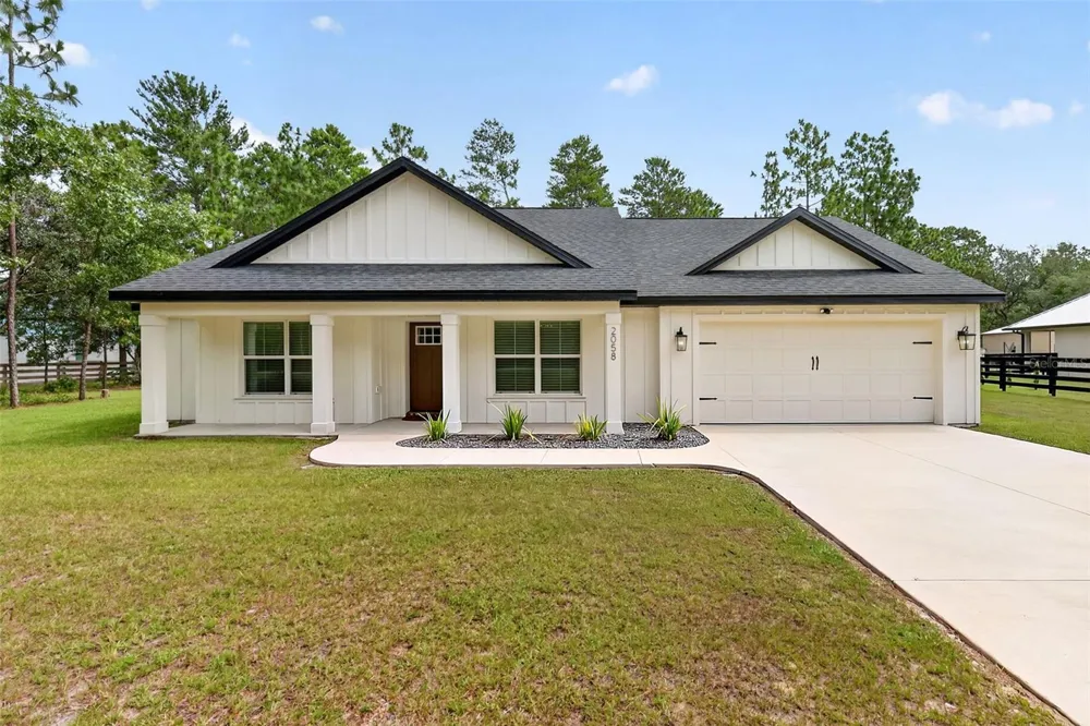 2058 COUNTY ROAD 243F Wildwood, FL 34785