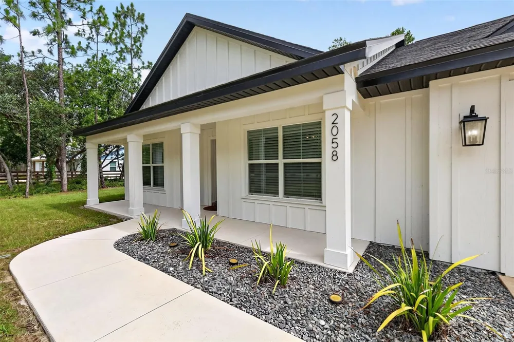2058 COUNTY ROAD 243F Wildwood, FL 34785