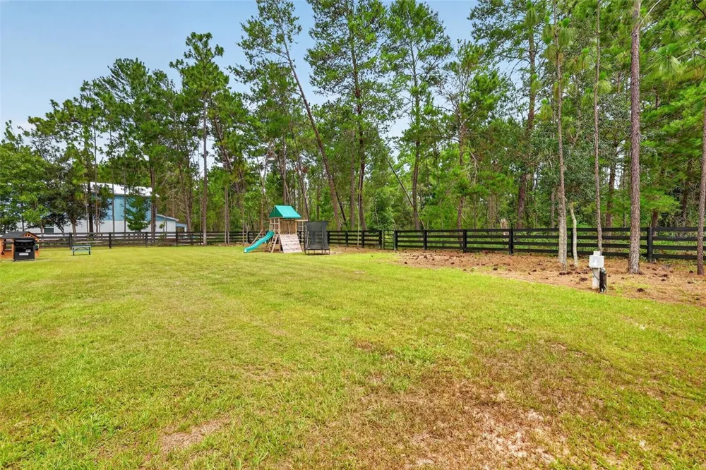 2058 COUNTY ROAD 243F Wildwood, FL 34785