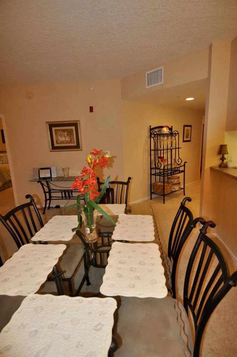 200 Uno Lago Drive #201 Juno Beach, FL 33408