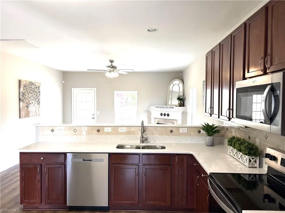 10 Red Brush Court McLeansville, NC 27301