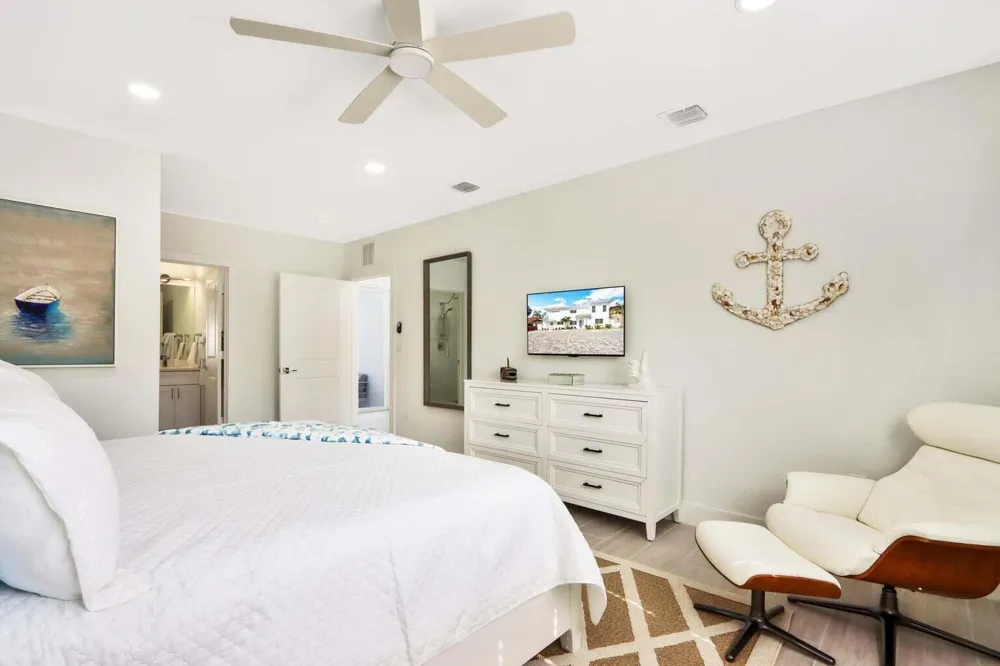 115 Cascade Lane Palm Beach Shores, FL 33404