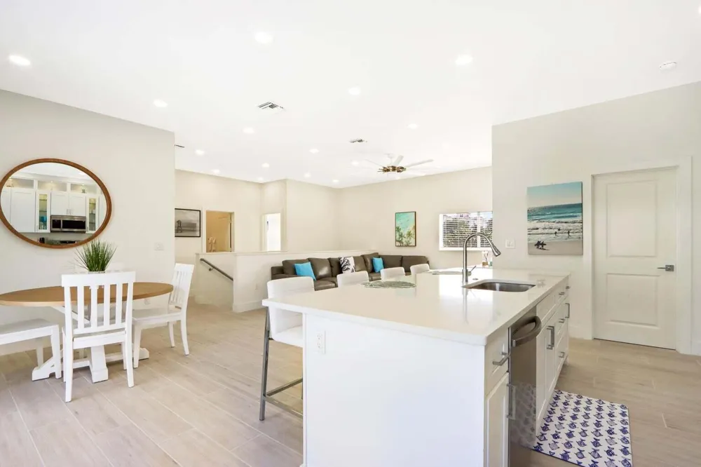 115 Cascade Lane Palm Beach Shores, FL 33404