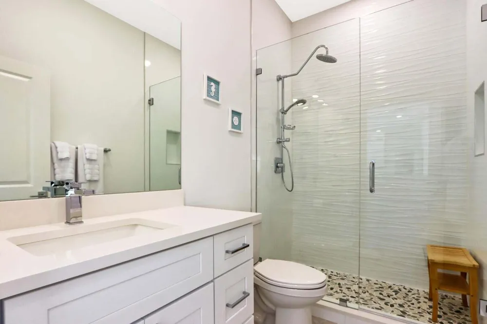 115 Cascade Lane Palm Beach Shores, FL 33404