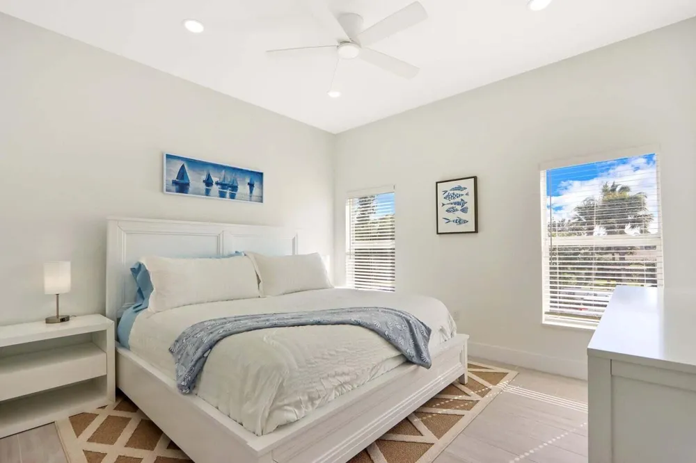 115 Cascade Lane Palm Beach Shores, FL 33404