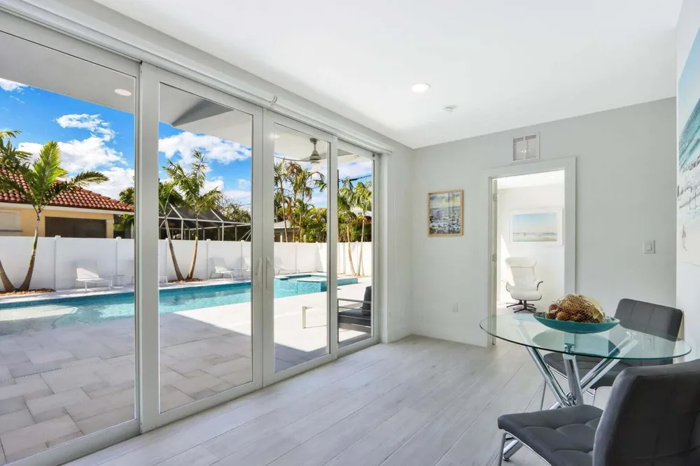 115 Cascade Lane Palm Beach Shores, FL 33404