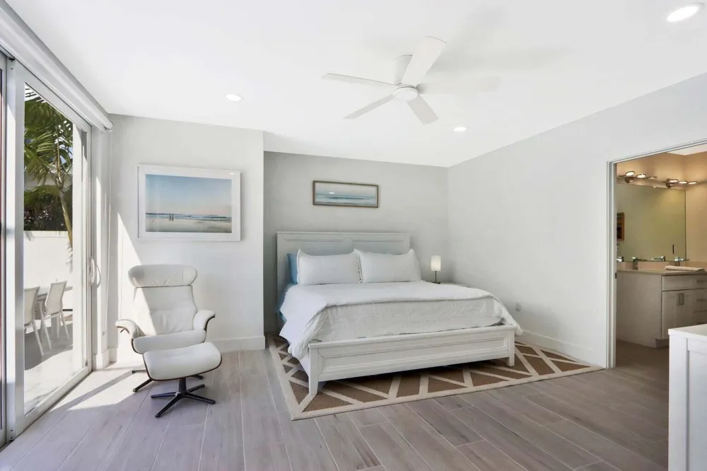 115 Cascade Lane Palm Beach Shores, FL 33404