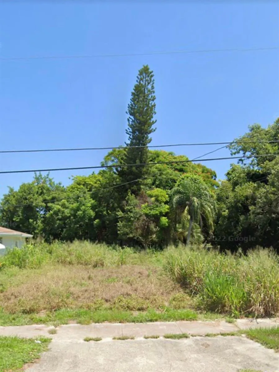 19th Street Fort Pierce, FL 34950