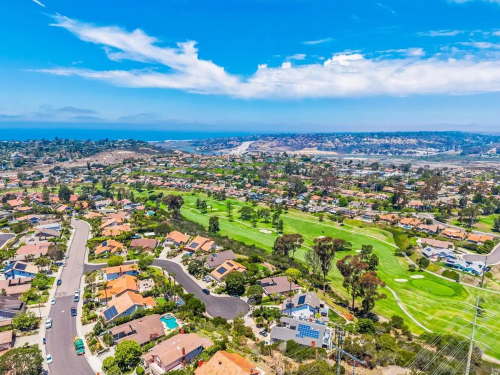 1141 Cerro Largo Dr Solana Beach, CA 92075