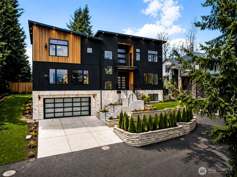 3695 122nd Avenue SE Bellevue, WA 98006