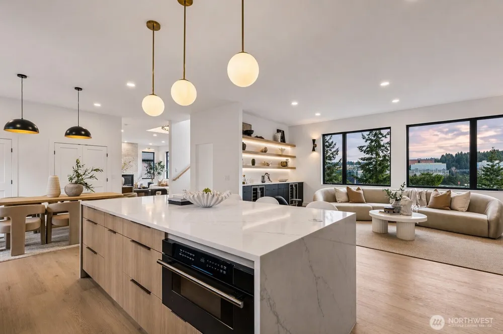 3695 122nd Avenue SE Bellevue, WA 98006