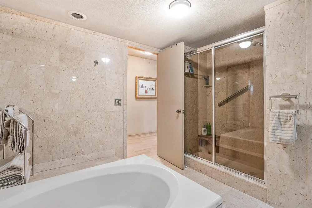 2751 S Ocean Drive #504n Hollywood, FL 33019