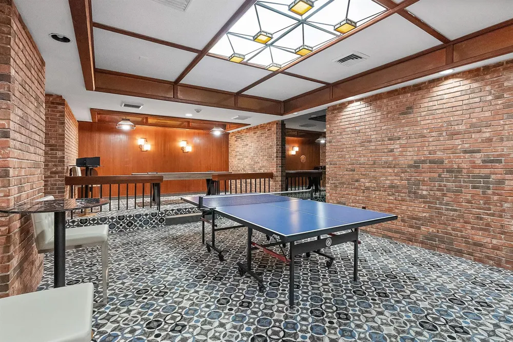 2751 S Ocean Drive #504n Hollywood, FL 33019