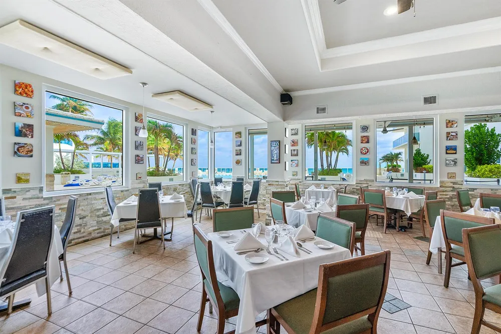 2751 S Ocean Drive #504n Hollywood, FL 33019