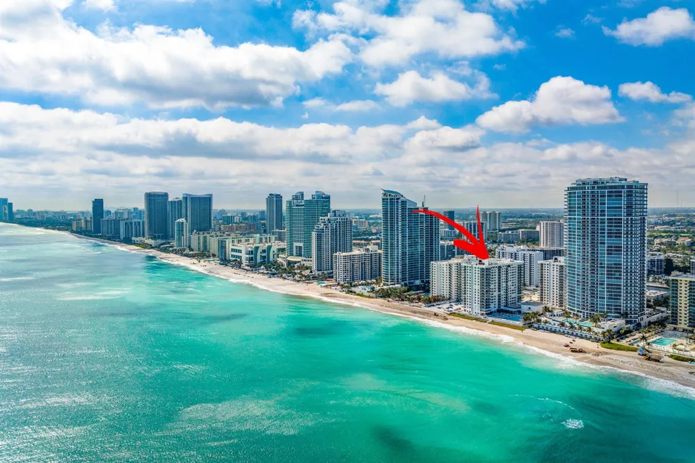2751 S Ocean Drive #504n Hollywood, FL 33019