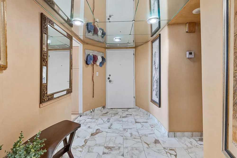 2751 S Ocean Drive #504n Hollywood, FL 33019