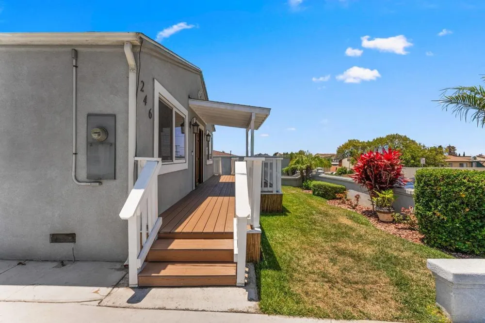 246 E 26th Street National City, CA 91950