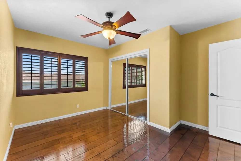 246 E 26th Street National City, CA 91950