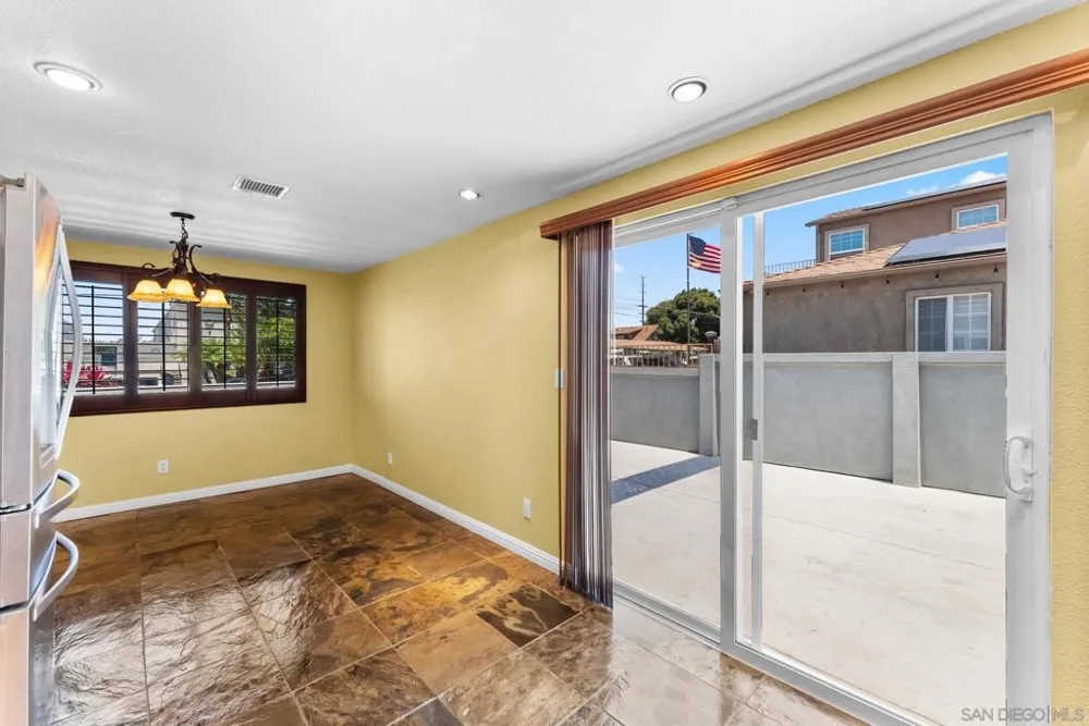 246 E 26th Street National City, CA 91950