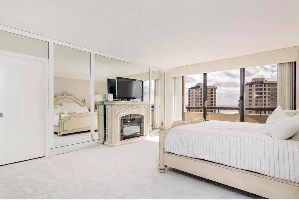 4100 Ocean Drive #1704 Singer Island, FL 33404