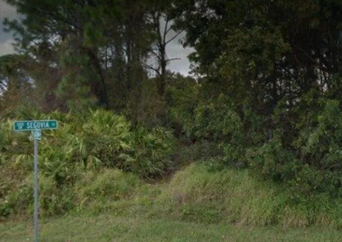 1497 SW Wellington Avenue Port St. Lucie, FL 34953