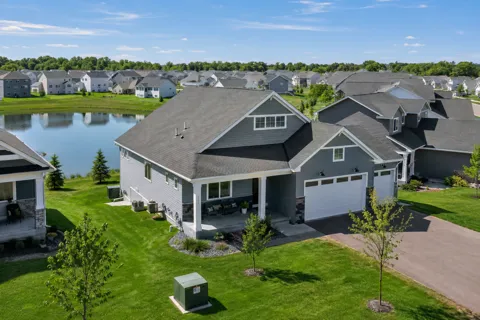 841 Emmy Lane