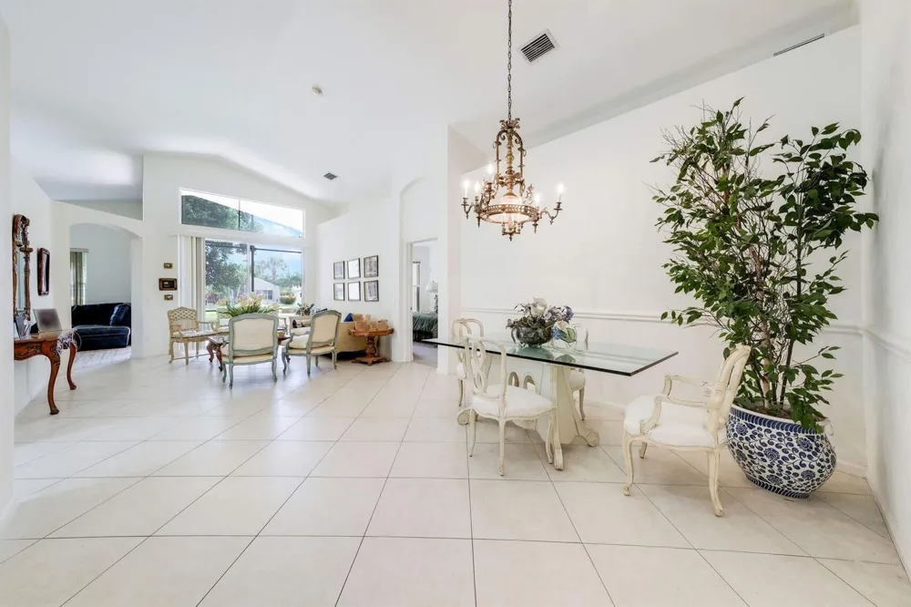 8200 Playa Del Sur Boulevard Lake Worth, FL 33467