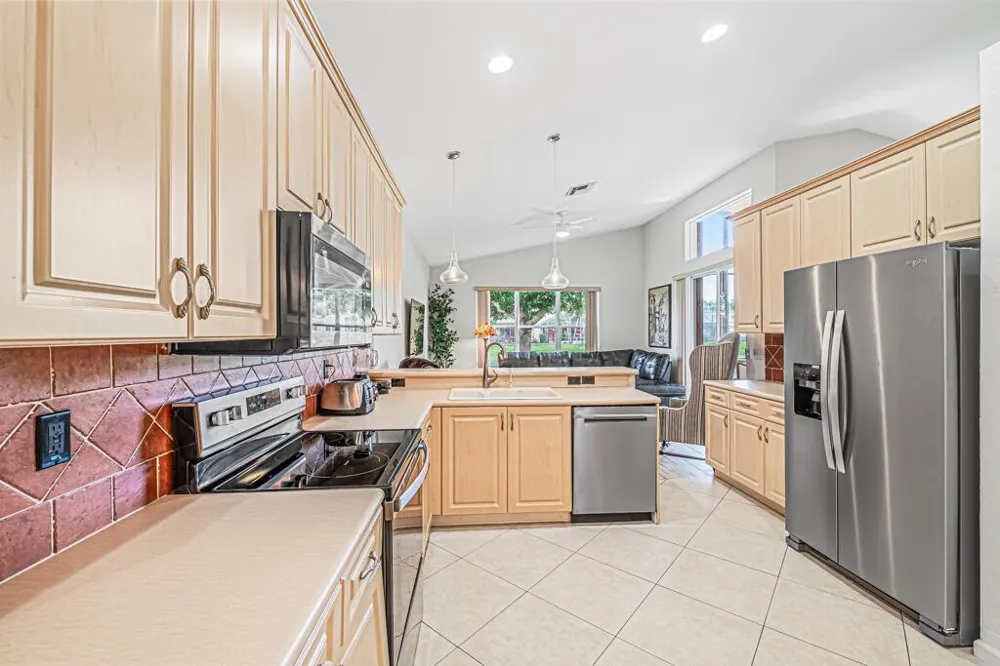 8200 Playa Del Sur Boulevard Lake Worth, FL 33467