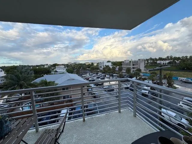 2900 NE 30th Street #5a Fort Lauderdale, FL 33306