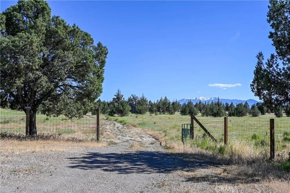Amethyst Ave. Montague, CA 96064