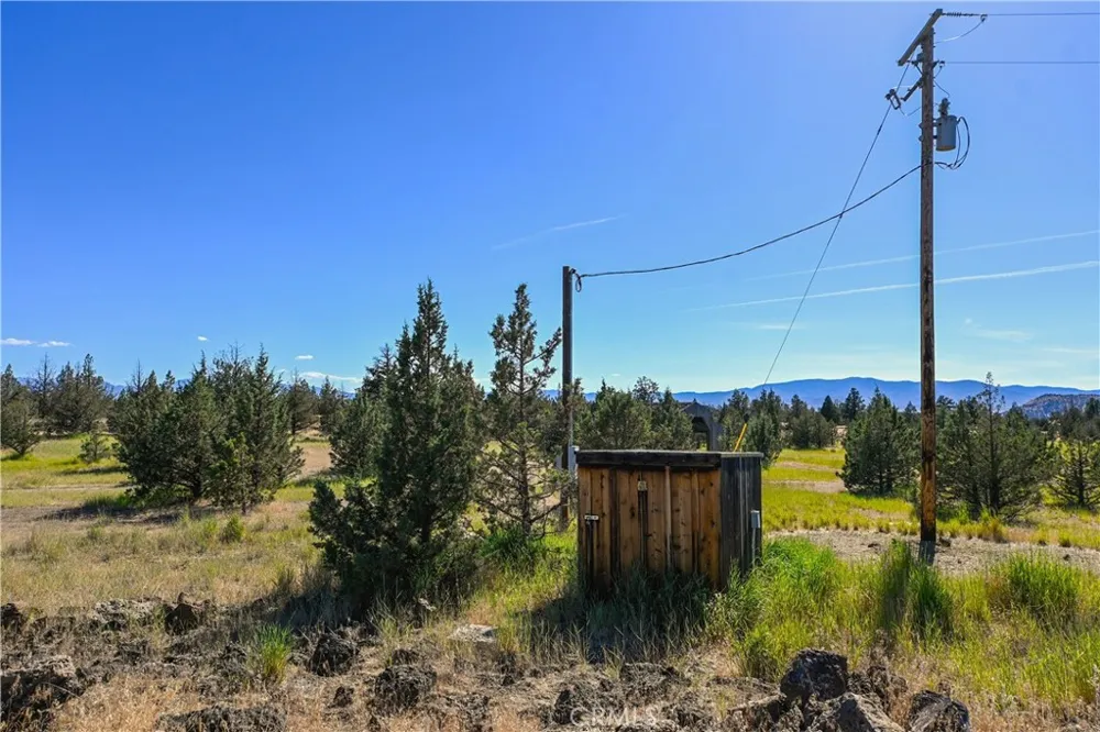 Amethyst Ave. Montague, CA 96064