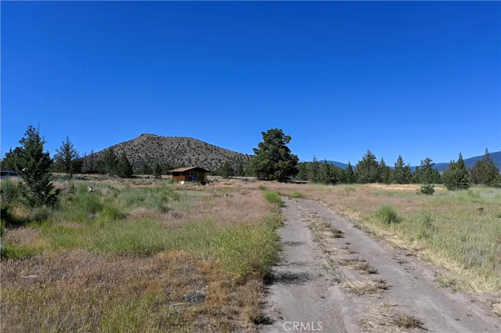 Amethyst Ave. Montague, CA 96064