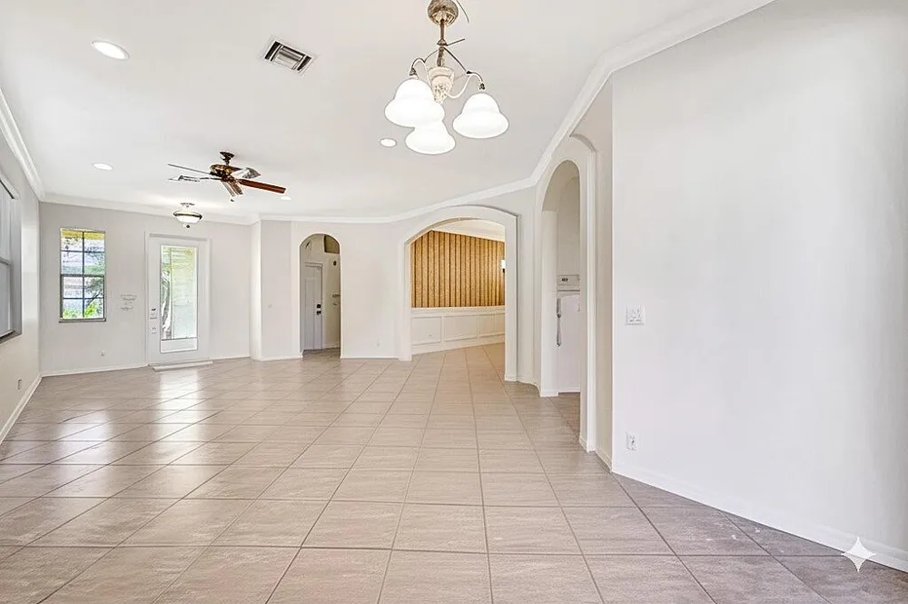1907 Mariner Bay Boulevard Fort Pierce, FL 34949
