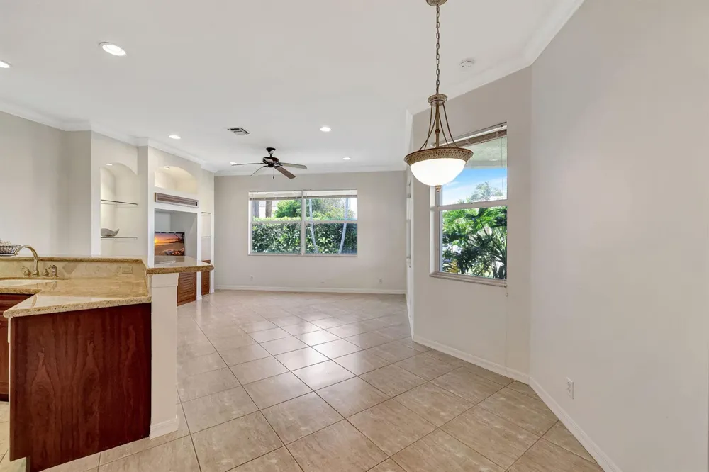 1907 Mariner Bay Boulevard Fort Pierce, FL 34949