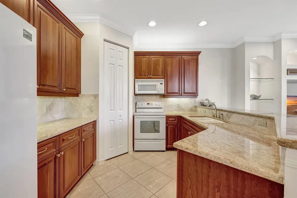 1907 Mariner Bay Boulevard Fort Pierce, FL 34949