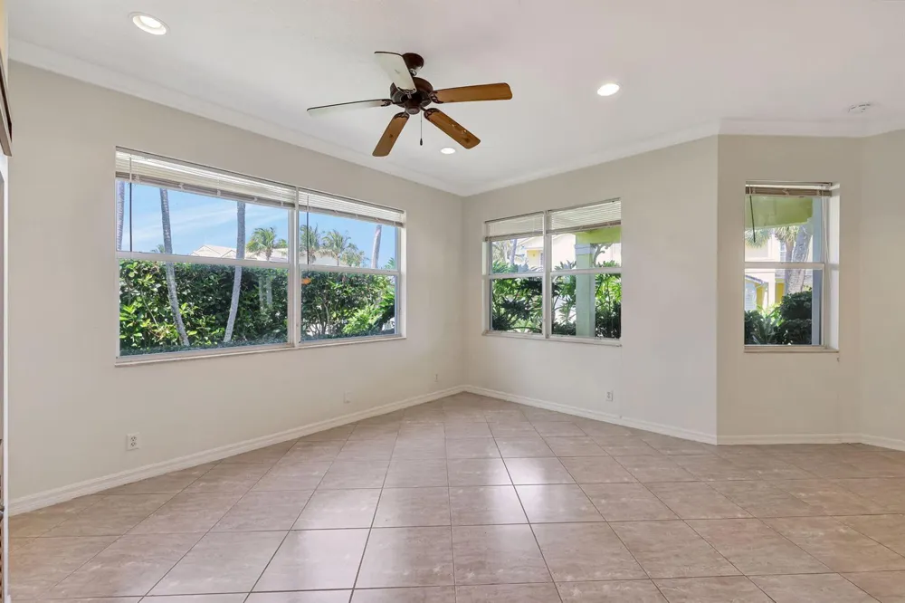 1907 Mariner Bay Boulevard Fort Pierce, FL 34949