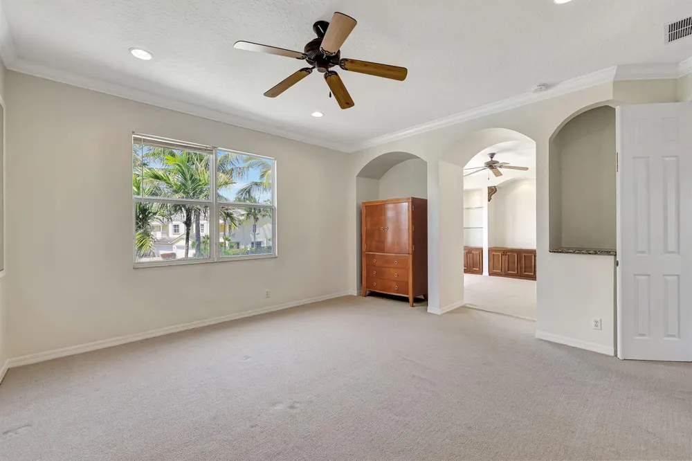 1907 Mariner Bay Boulevard Fort Pierce, FL 34949