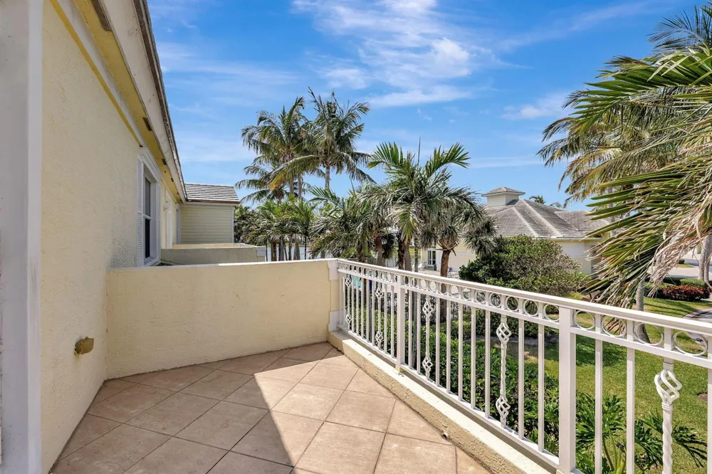 1907 Mariner Bay Boulevard Fort Pierce, FL 34949