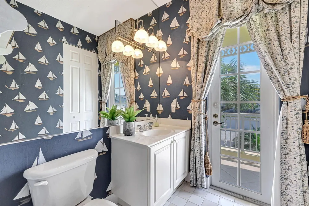 1907 Mariner Bay Boulevard Fort Pierce, FL 34949