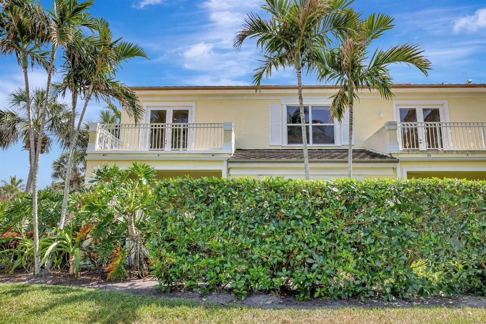 1907 Mariner Bay Boulevard Fort Pierce, FL 34949