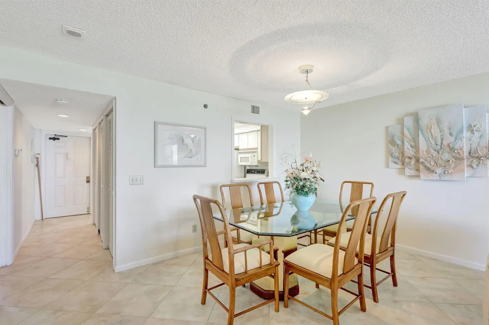 5055 Highway A1A #605 Hutchinson Island, FL 34949