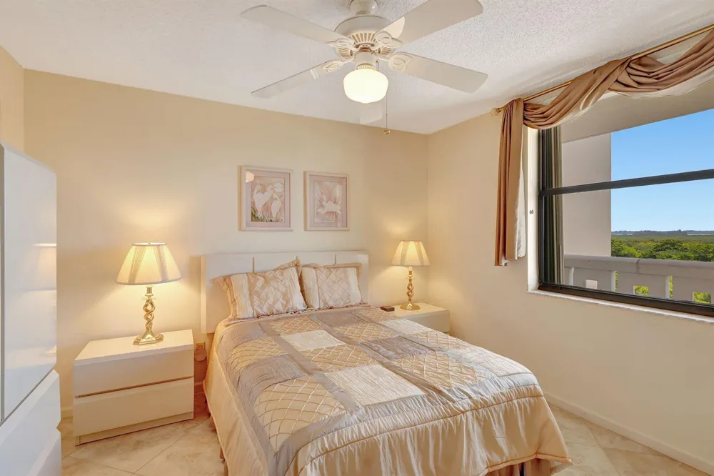 5055 Highway A1A #605 Hutchinson Island, FL 34949