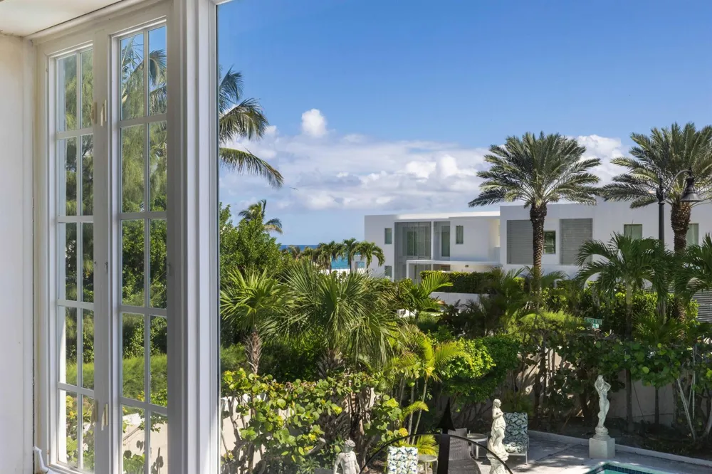 1048 S Ocean Boulevard Palm Beach, FL 33480