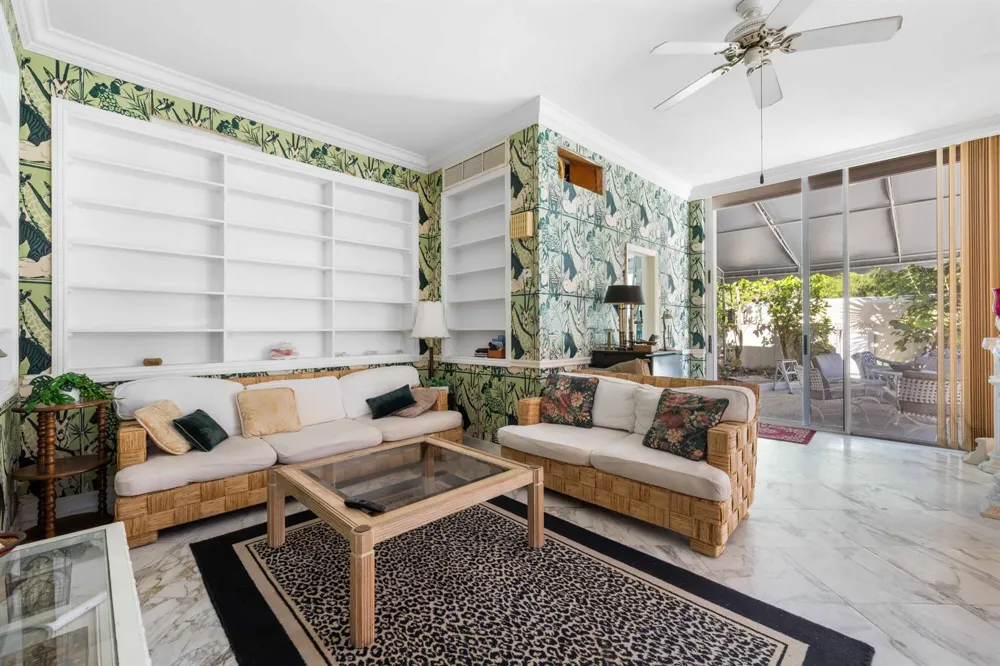 1048 S Ocean Boulevard Palm Beach, FL 33480
